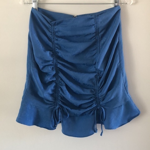 BCBGENERATION Ruffle cinched Tie Blue Size 4 Jacquard Floral Printed Mini Skirt - Picture 11 of 13